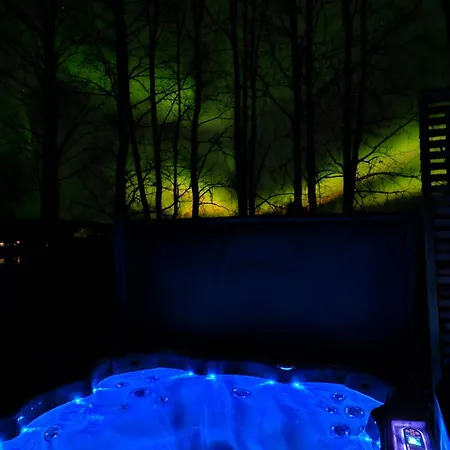 Villa Premium Arctic River